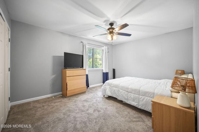 3 Ocean Avenue, Barnegat, NJ 08005