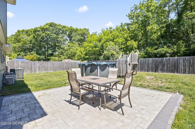 3 Ocean Avenue, Barnegat, NJ 08005
