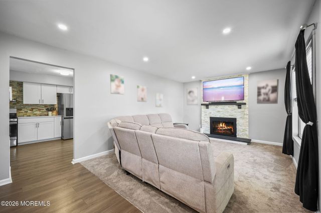 3 Ocean Avenue, Barnegat, NJ 08005