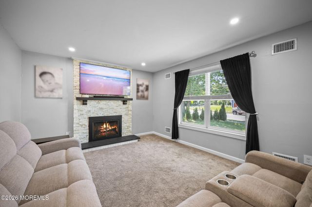 3 Ocean Avenue, Barnegat, NJ 08005
