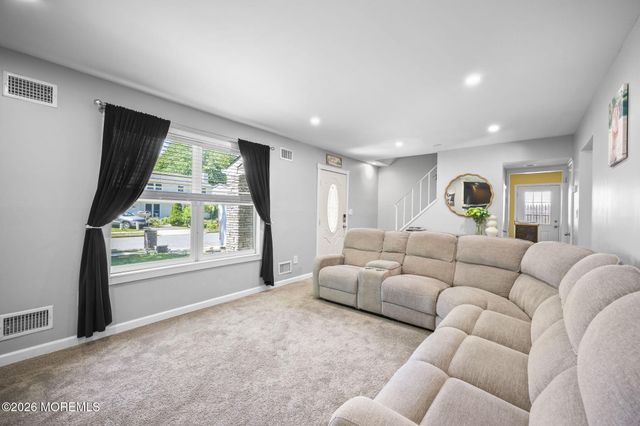 3 Ocean Avenue, Barnegat, NJ 08005