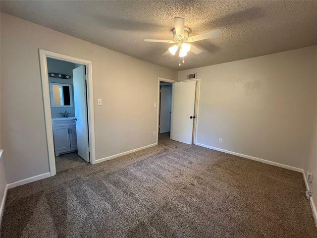 213 Wanda Way, Hurst, TX 76053