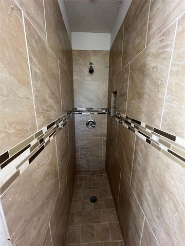 213 Wanda Way, Hurst, TX 76053