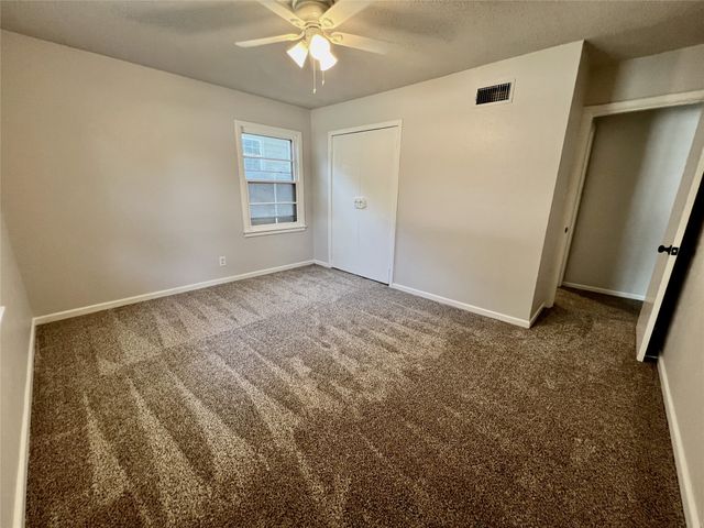 213 Wanda Way, Hurst, TX 76053