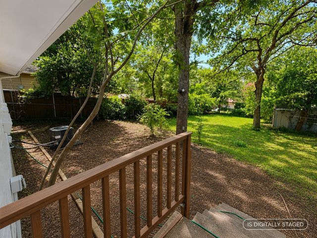 213 Wanda Way, Hurst, TX 76053