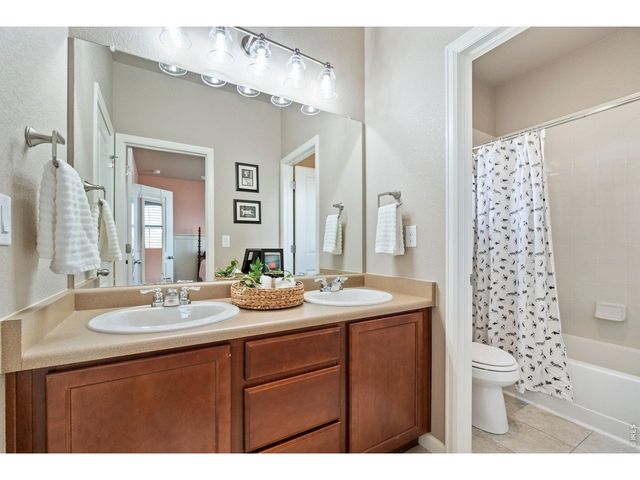 18840 W 93rd Dr, Arvada, CO 80007