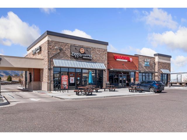 18840 W 93rd Dr, Arvada, CO 80007