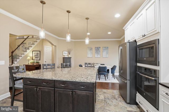 127 ANNA LN, Elizabethtown, PA 17022