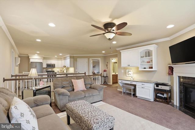 127 ANNA LN, Elizabethtown, PA 17022