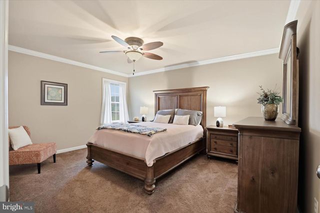 127 ANNA LN, Elizabethtown, PA 17022