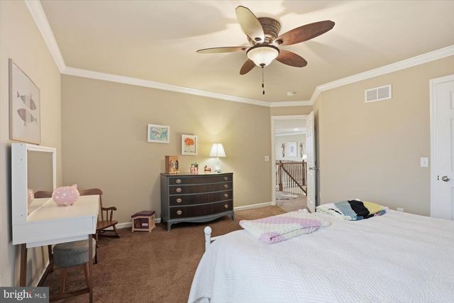 127 ANNA LN, Elizabethtown, PA 17022