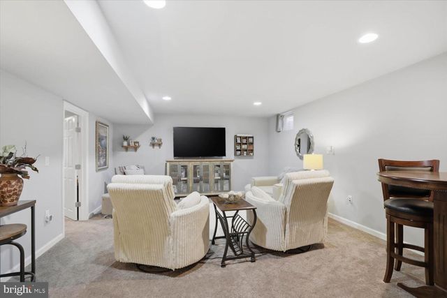 127 ANNA LN, Elizabethtown, PA 17022