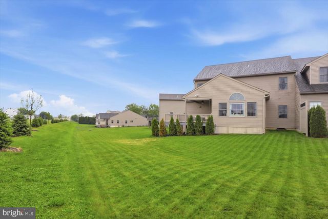 127 ANNA LN, Elizabethtown, PA 17022