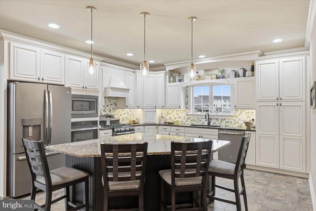 127 ANNA LN, Elizabethtown, PA 17022