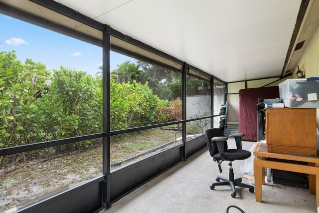 10933 Stafford Cir S Circle S, Boynton Beach, FL 33436