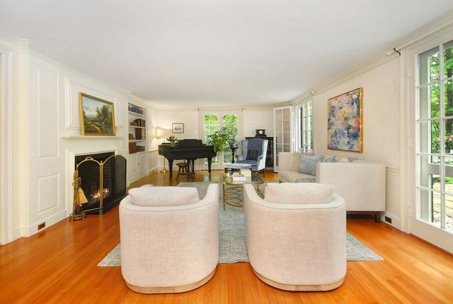 96 Lexington Road, Lincoln, MA 01773