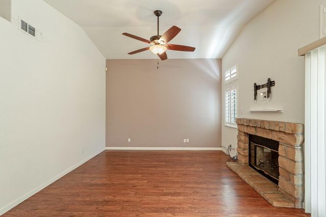 2109 Bluejay Way, Lodi, CA 95240