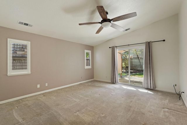 2109 Bluejay Way, Lodi, CA 95240