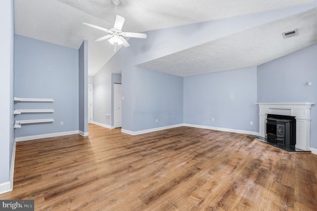 3525 SMOKE TREE CT, Waldorf, MD 20602