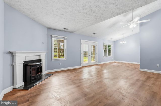 3525 SMOKE TREE CT, Waldorf, MD 20602