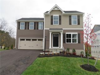 104 James Patrick Pl, Zelienople Boro, PA 16063