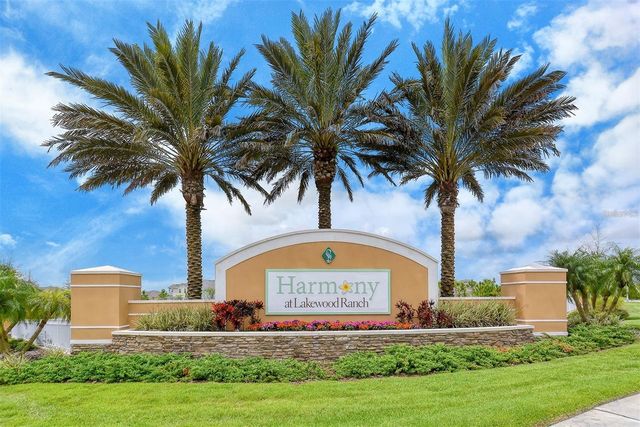 5517 COACHWOOD COVE, Bradenton, FL 34211