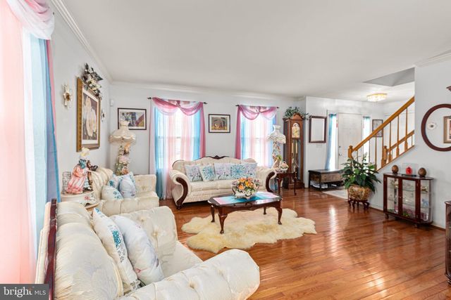 4796 PEARSON DR, Woodbridge, VA 22193