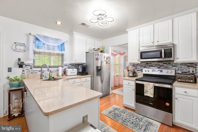 4796 PEARSON DR, Woodbridge, VA 22193