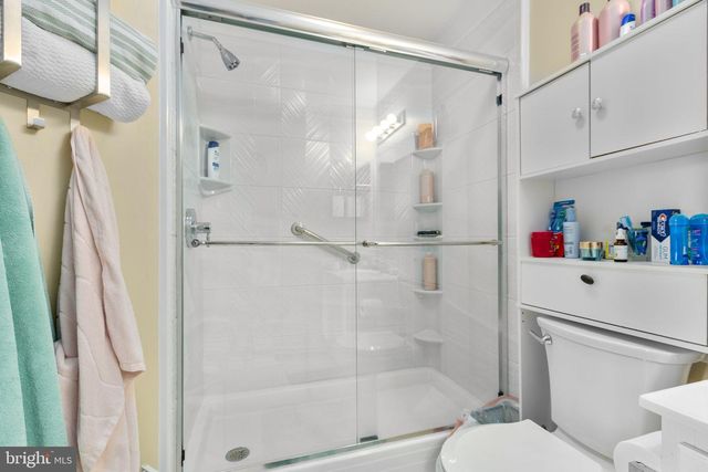 4796 PEARSON DR, Woodbridge, VA 22193