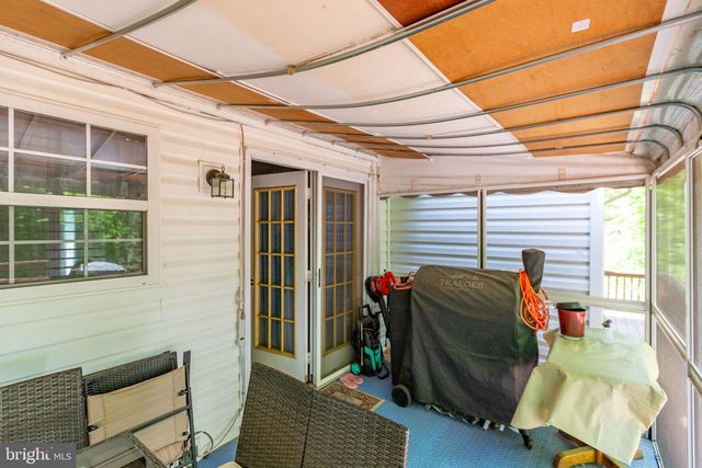 4796 PEARSON DR, Woodbridge, VA 22193