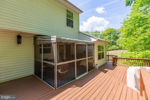 4796 PEARSON DR, Woodbridge, VA 22193