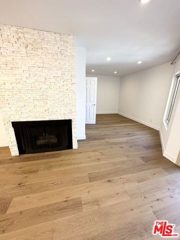 141 S Clark Drive 421, West Hollywood, CA 90048