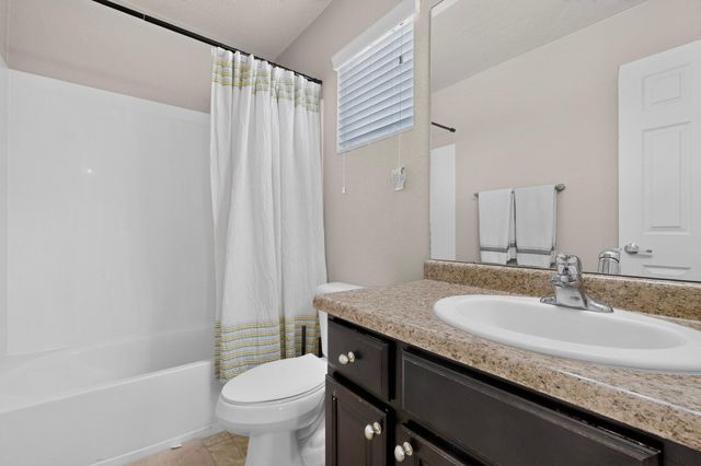 8944 Mission Ridge Drive NW, Albuquerque, NM 87114