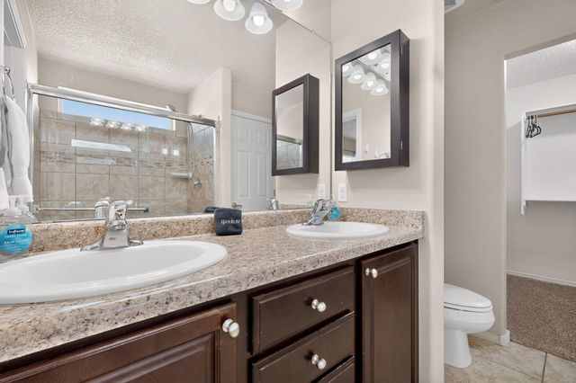 8944 Mission Ridge Drive NW, Albuquerque, NM 87114