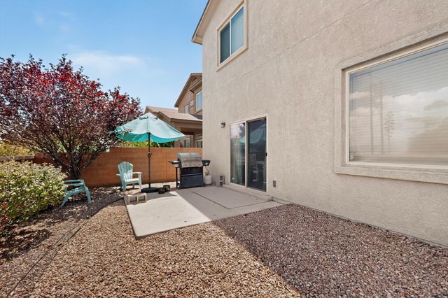 8944 Mission Ridge Drive NW, Albuquerque, NM 87114