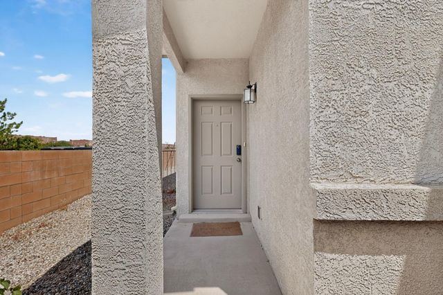 8944 Mission Ridge Drive NW, Albuquerque, NM 87114