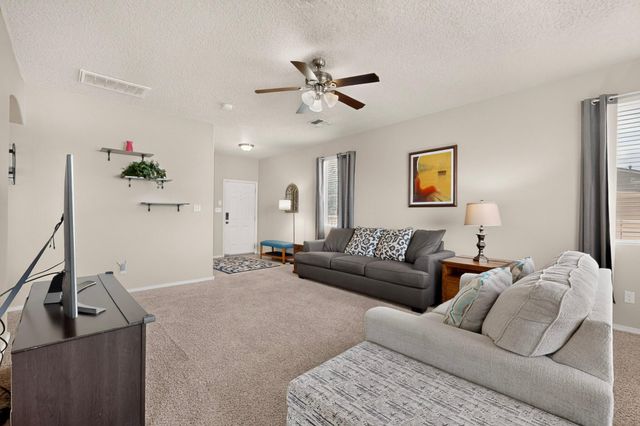 8944 Mission Ridge Drive NW, Albuquerque, NM 87114