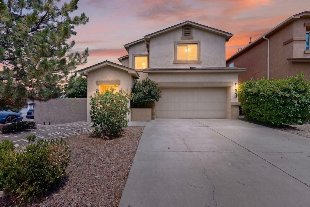 8944 Mission Ridge Drive NW, Albuquerque, NM 87114