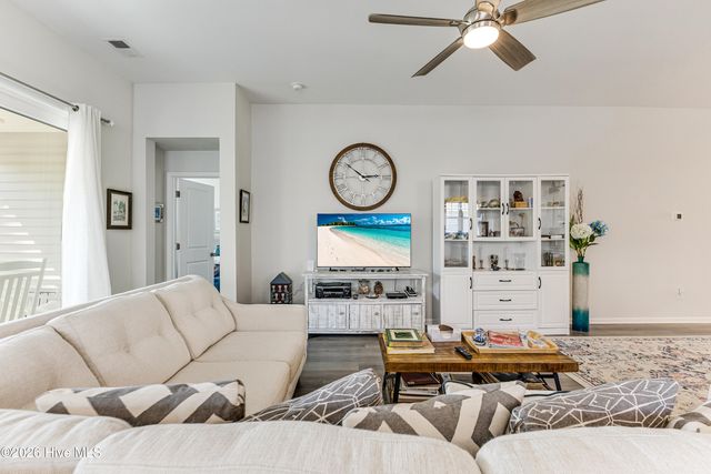 8718 Nottoway Avenue NW, Calabash, NC 28467