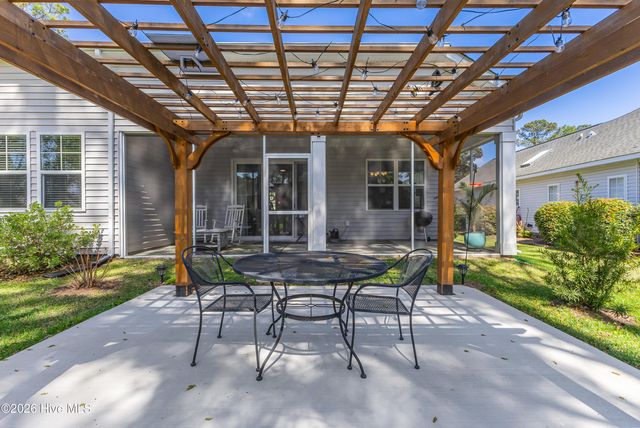 8718 Nottoway Avenue NW, Calabash, NC 28467