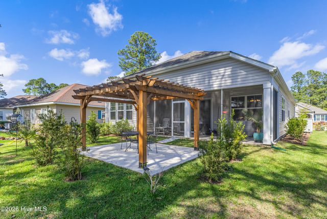 8718 Nottoway Avenue NW, Calabash, NC 28467