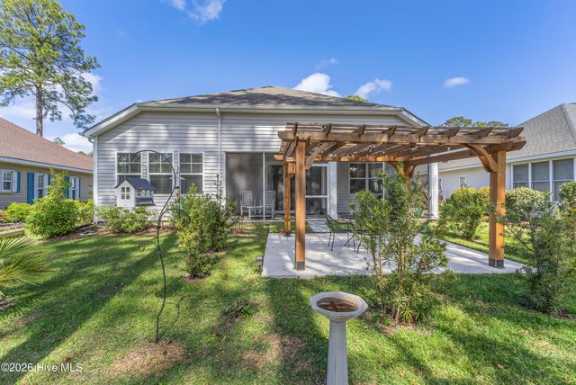 8718 Nottoway Avenue NW, Calabash, NC 28467