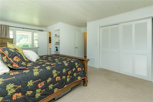 606 3rd Avenue, Mayodan, NC 27027