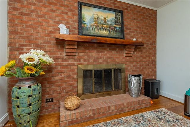 606 3rd Avenue, Mayodan, NC 27027