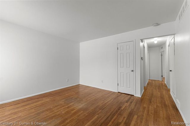 4994 Campbell Street, Dearborn Heights, MI 48125