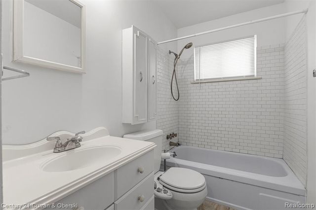 4994 Campbell Street, Dearborn Heights, MI 48125