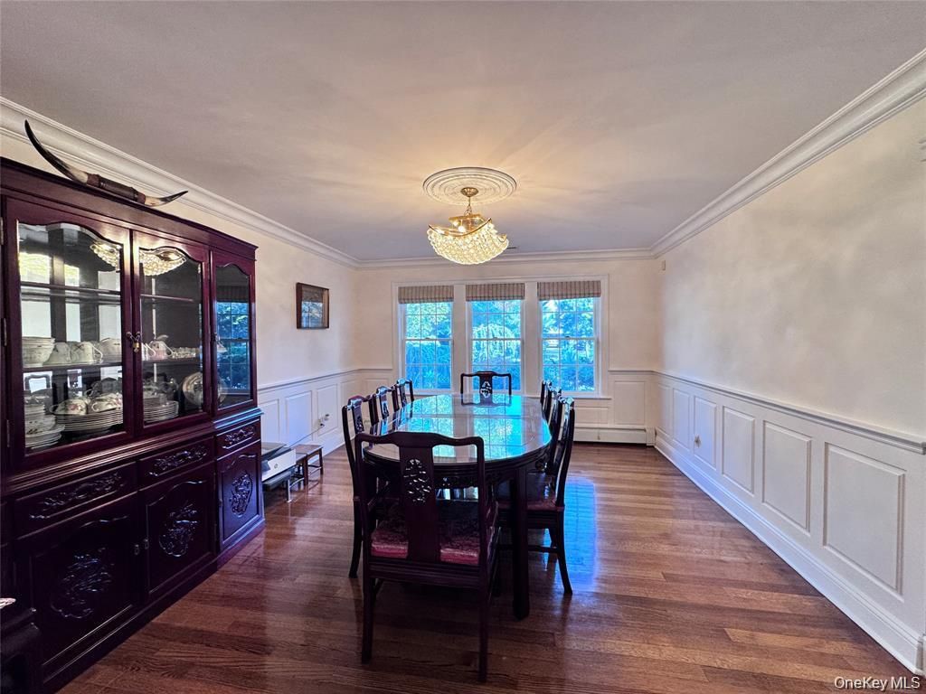 35 Moss Lane, Jericho, NY 11753 — photo 5