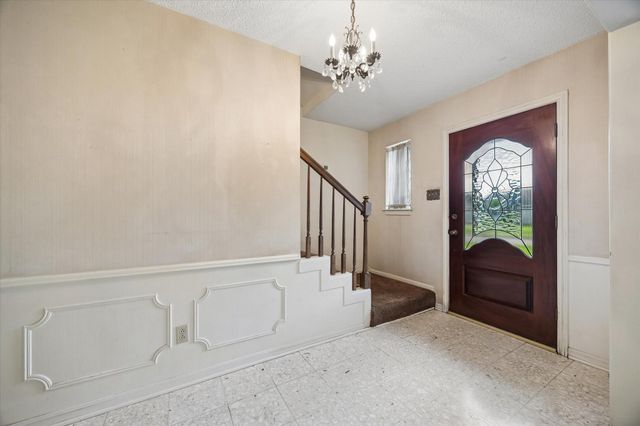 7914 Windswept Lane, Houston, TX 77063