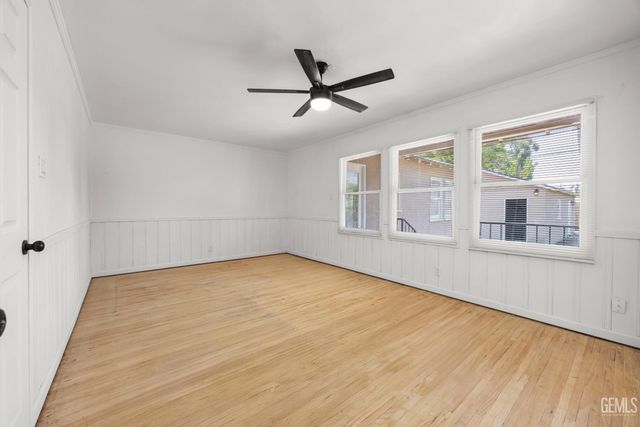 135 A Street, Bakersfield, CA 93304