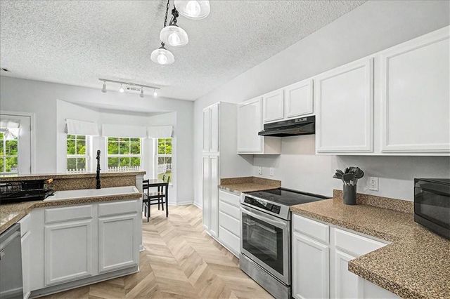 512 Amsonia Circle, Guyton, GA 31312